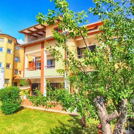 Fuer 4 Personen Ca 60 Qm In Pjescana Uvala, Istrien Istrische Riviera Apartment *