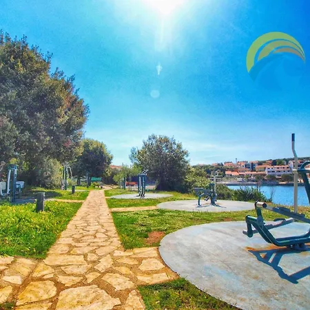 Fuer 4 Personen Ca 60 Qm In Pjescana Uvala, Istrien Istrische Riviera * Pjescana Uvala