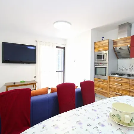 Appartamento Fuer 4 Personen Ca 60 Qm In Pjescana Uvala, Istrien Istrische Riviera Pjescana Uvala